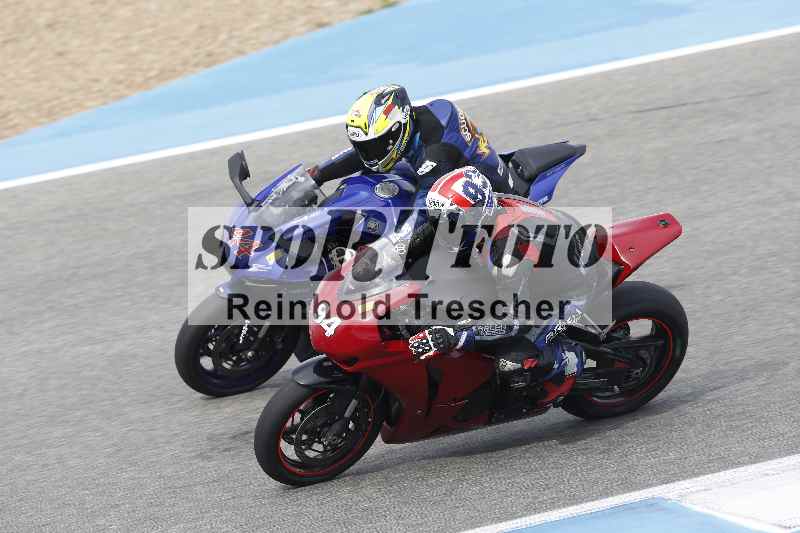 Archiv-2025/02 28.-31.01.2025 Moto Center Thun Jerez/gruen-green/44